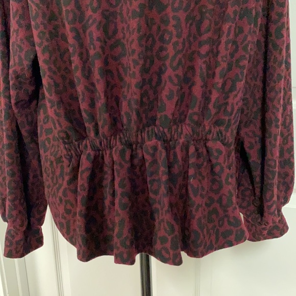 Ellen Tracy blk/burgundy flannel oversized top- size Xlarge - Picture 7 of 10